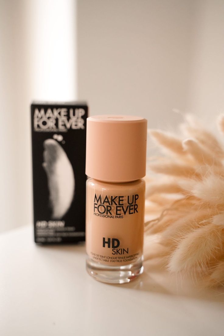 Lakme Perfecting Liquid Foundation - Image 3